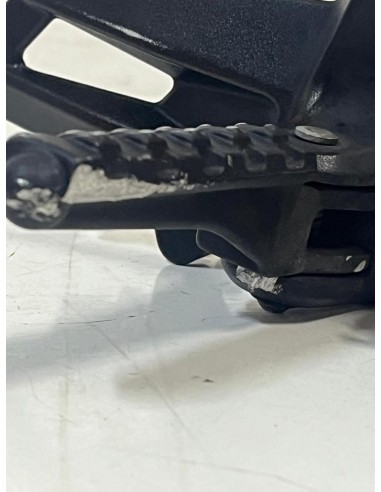 Platine avant droite repose pied KTM SUPERDUKE 1290 2017 - 2019