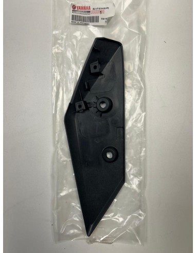 Cache latéral droit de garde boue YAMAHA XMAX 125 2018 - 2021