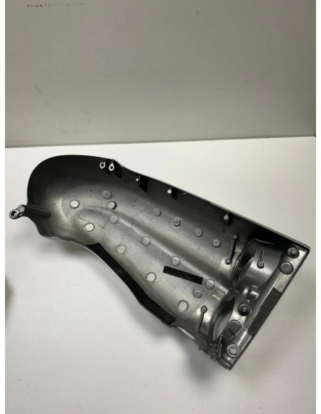 Ecope réservoir gauche YAMAHA VMAX 1700 2009  -  2017