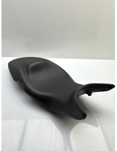 Selle creusée / basse BMW F 800 ST 2006  -  2012