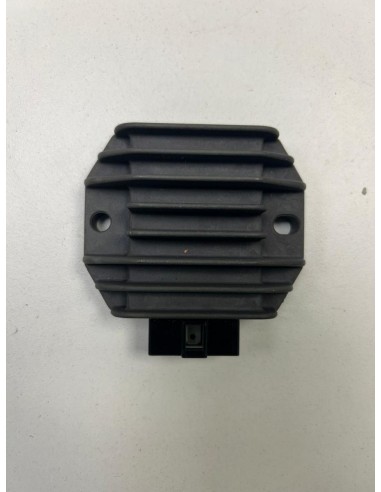 Régulateur de tension NEUF YAMAHA XJ 600 1998  -  2002