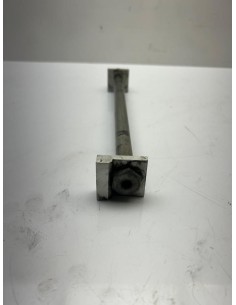 Axe de roue arrière YAMAHA MT03 2006 - 2014 2