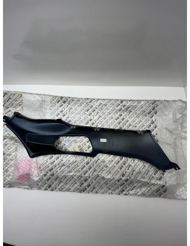 Cache carénage spoiler gauche PIAGGIO X EVO 125 2007  -  2016