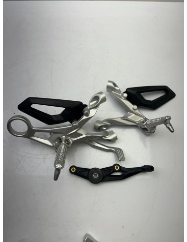 Platine avant droite et gauche d'origine BMW S1000RR 2020 - 2024