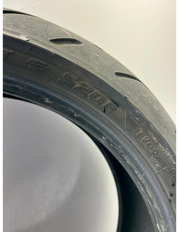 Pneu arrière Bridgestone S20 R 190/50/17