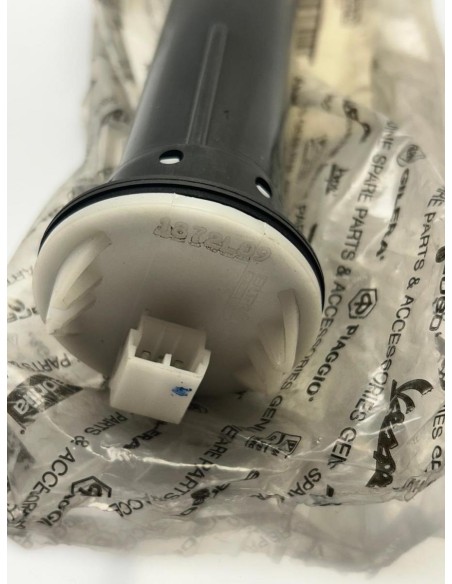 Jauge à essence NEUVE PIAGGIO VESPA GTS 125 2007 - 2012