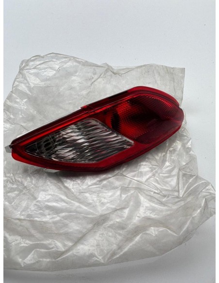 Phare arrière gauche NEUF PIAGGIO MP3 300 2007 - 2012