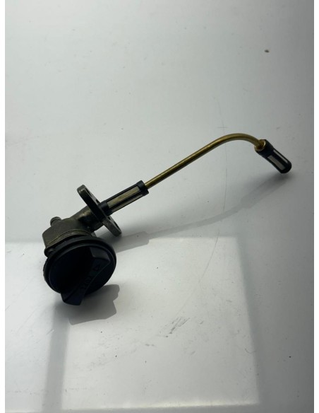 Robinet d'essence NEUF APRILIA RS 125 1999 - 2005