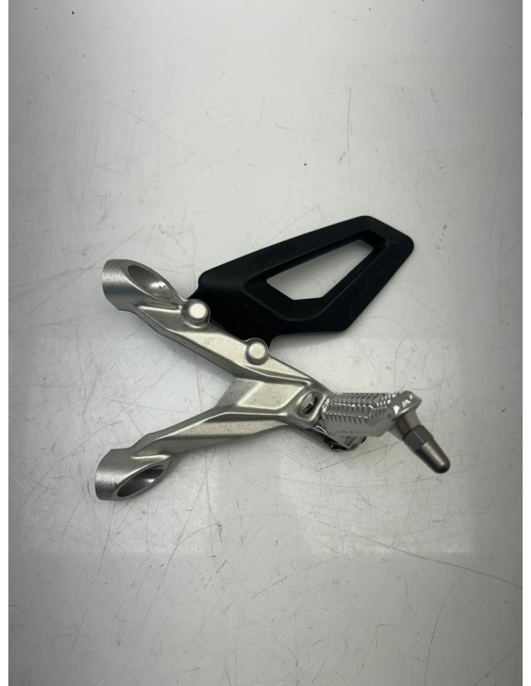 Platine avant gauche BMW S1000RR 2018 - 2025