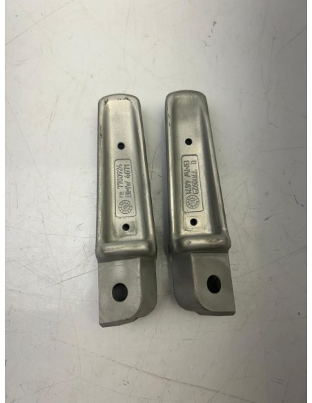 Paire de repose pieds avant (sans caoutchouc) BMW F800 S 2004 - 2010