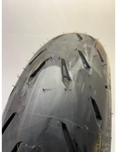 Pneu Michelin Power RS 200 55 17 Occasion