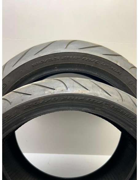 Train pneus Metzeler Sportec M7 RR 120 70 17 / 180 55 17 Occasion