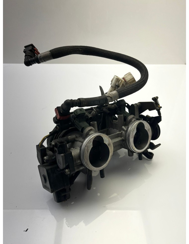 Rampe d'injection KAWASAKI VERSYS 650 2006 - 2013