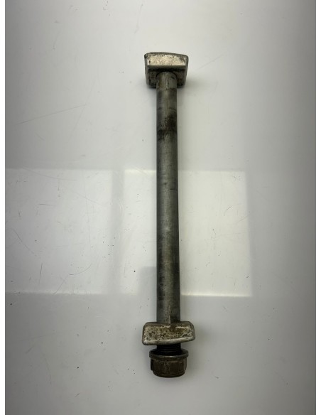 Axe de roue arrière HUSQVARNA 610 TE  2000 - 2004