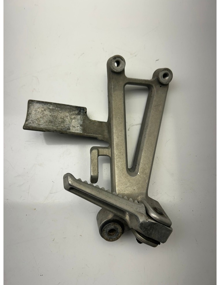 Repose pied arrière droit HONDA CBR 600 F 1991 - 1998