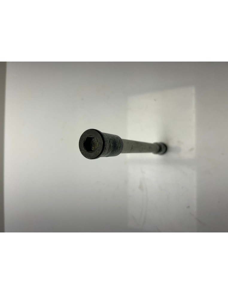 Axe de roue avant KAWASAKI ZR-7 1999 - 2003