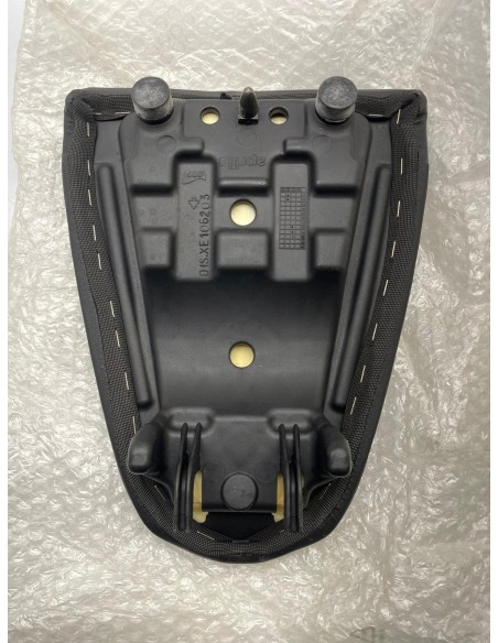 Selle arrière APRILIA RSV 1000 1999 / 2006 AP8129330