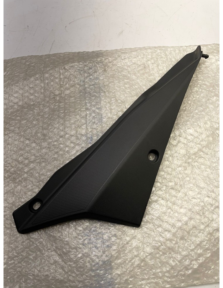 Carénage latéral gauche GILERA SMT 50 2010 / 2017