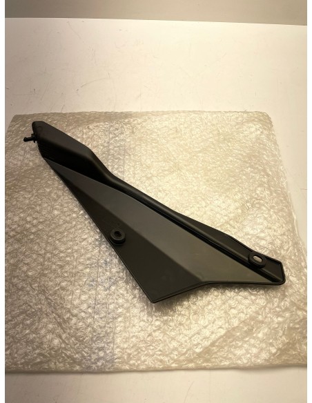 Carénage latéral gauche GILERA SMT 50 2010 / 2017