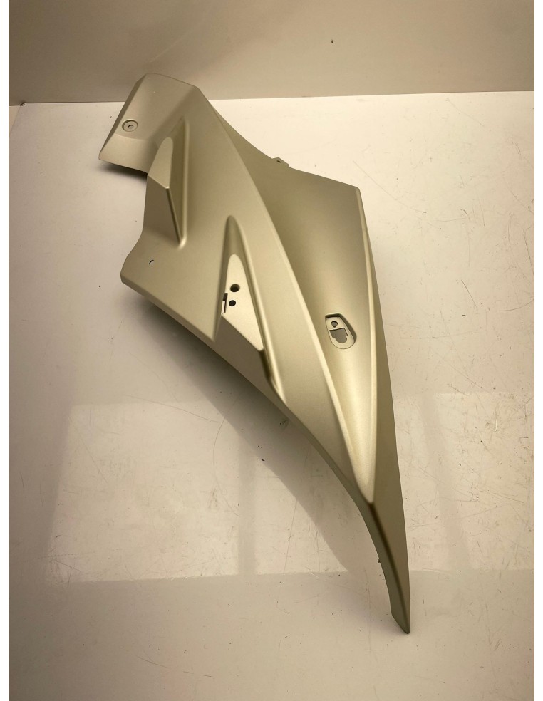 Carénage tête de fourche droit Yamaha YZF R 125 2008 / 2013 5D7F835H