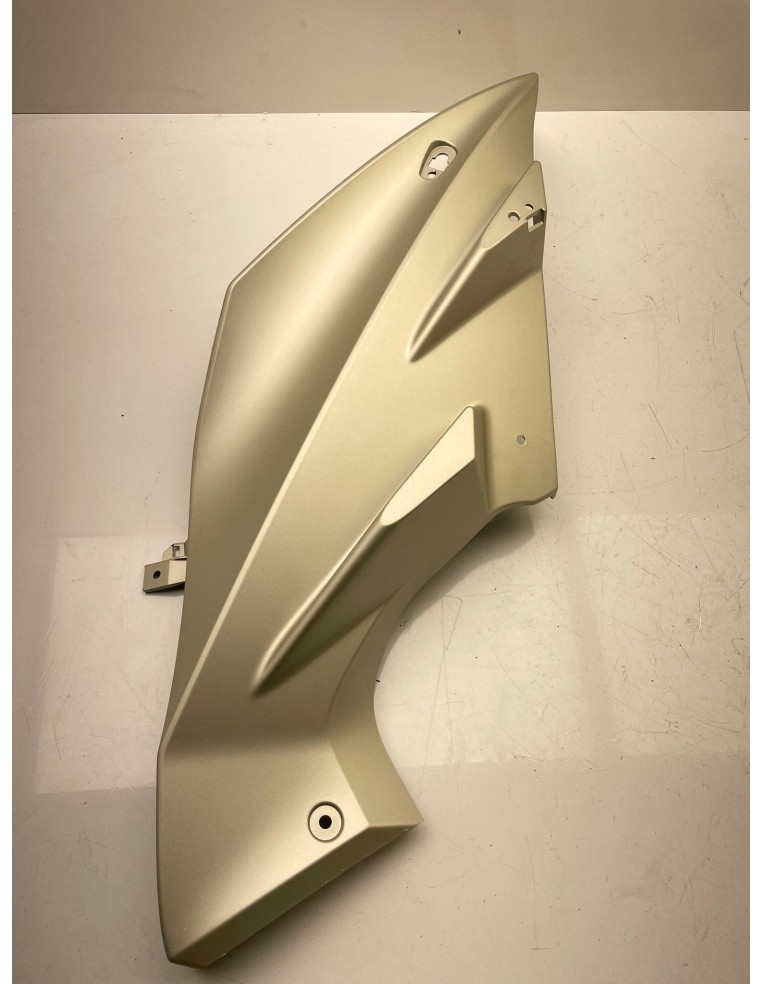Carénage tête de fourche droit Yamaha YZF R 125 2008 / 2013 5D7F835H