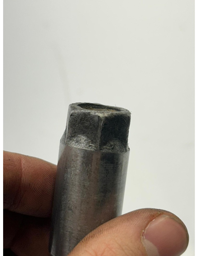 Axe de roue avant YAMAHA TT 600 S BELGARDA 1993 - 1995