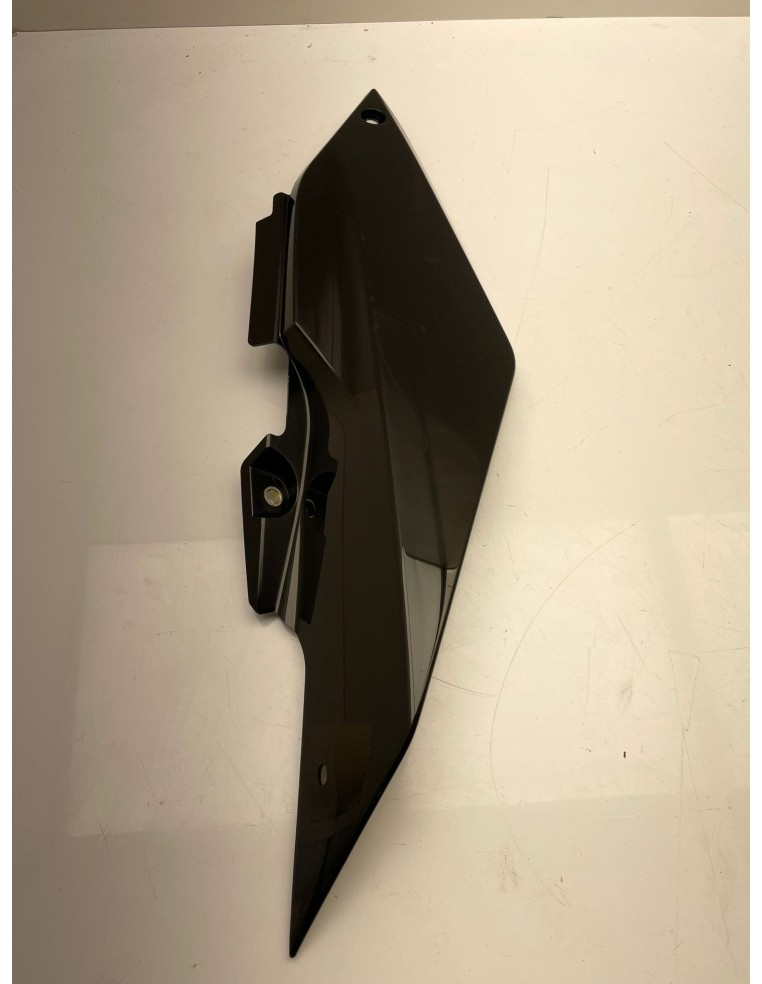 Carénage arrière droit pour YAMAHA WR 125 R années 2009 / 2010 / 2011 / 2012 / 2013 / 2014 22BF171X