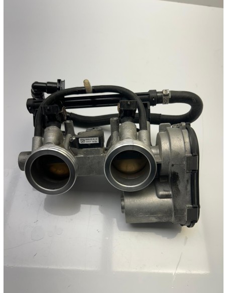 Rampe d'injection KTM DUKE 890 2018 - 2024