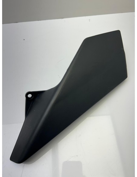 Cache sous réservoir gauche KTM DUKE 890 2021 - 2023