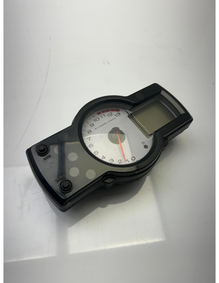 Compteur 73 000km  KAWASAKI VERSYS 650 2006 - 2014