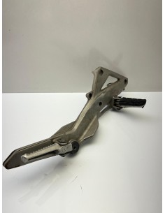Platine repose pieds droite HONDA 600 Hornet 2006 - 2014