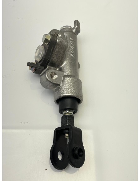 Maitre cylindre d'assistance HONDA 1800 Goldwing 2012 - 2017