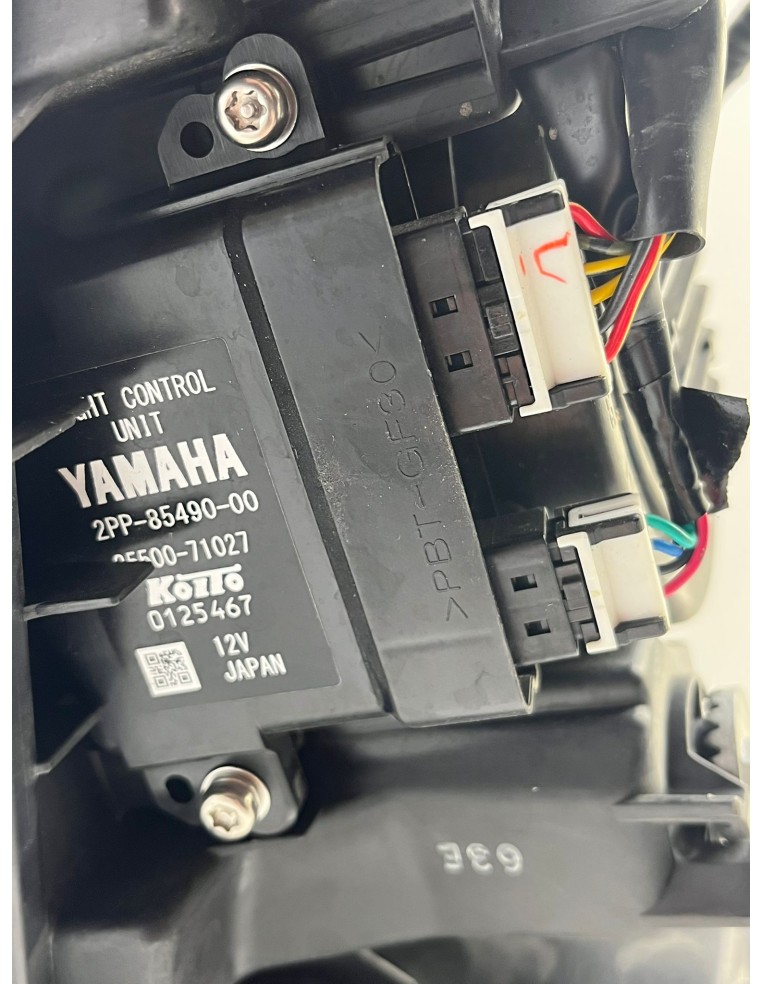 Phare avant YAMAHA 530 TMAX 2016 - 2016