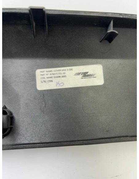 Cache latéral gauche YAMAHA 560 TMAX 20th anniversary 2021 - 2021