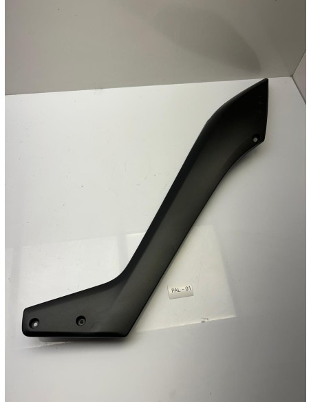 Cache latéral gauche YAMAHA 560 TMAX 2020 - 2021