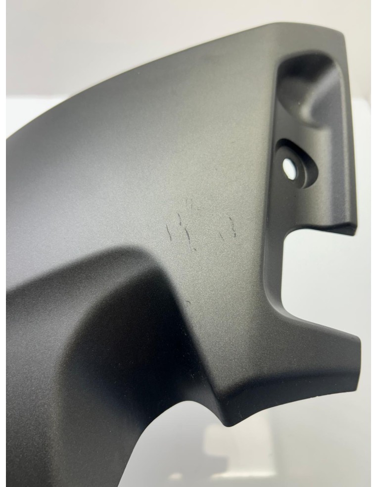 Cache latéral gauche YAMAHA 530 TMAX 2017 - 2019