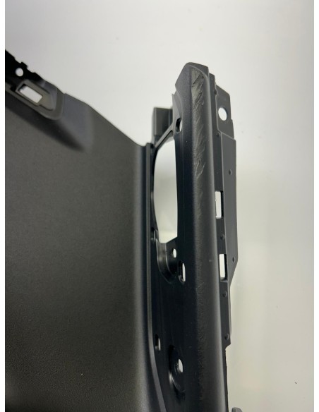 Dessus de marche-pieds gauche YAMAHA 560 TMAX 2022 - 2023