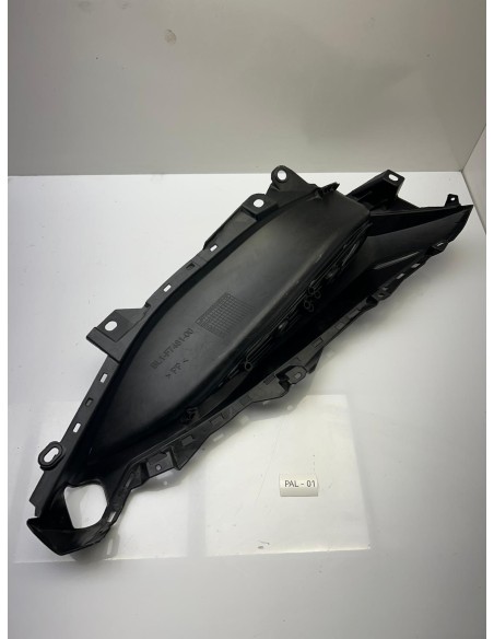 Demi marche pieds gauche YAMAHA 125 XMAX 2018 - 2023