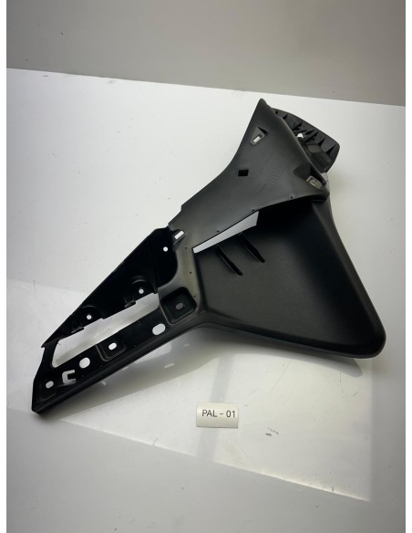 Carénage intérieur latéral gauche YAMAHA TRACER 9 2021 - 2024
