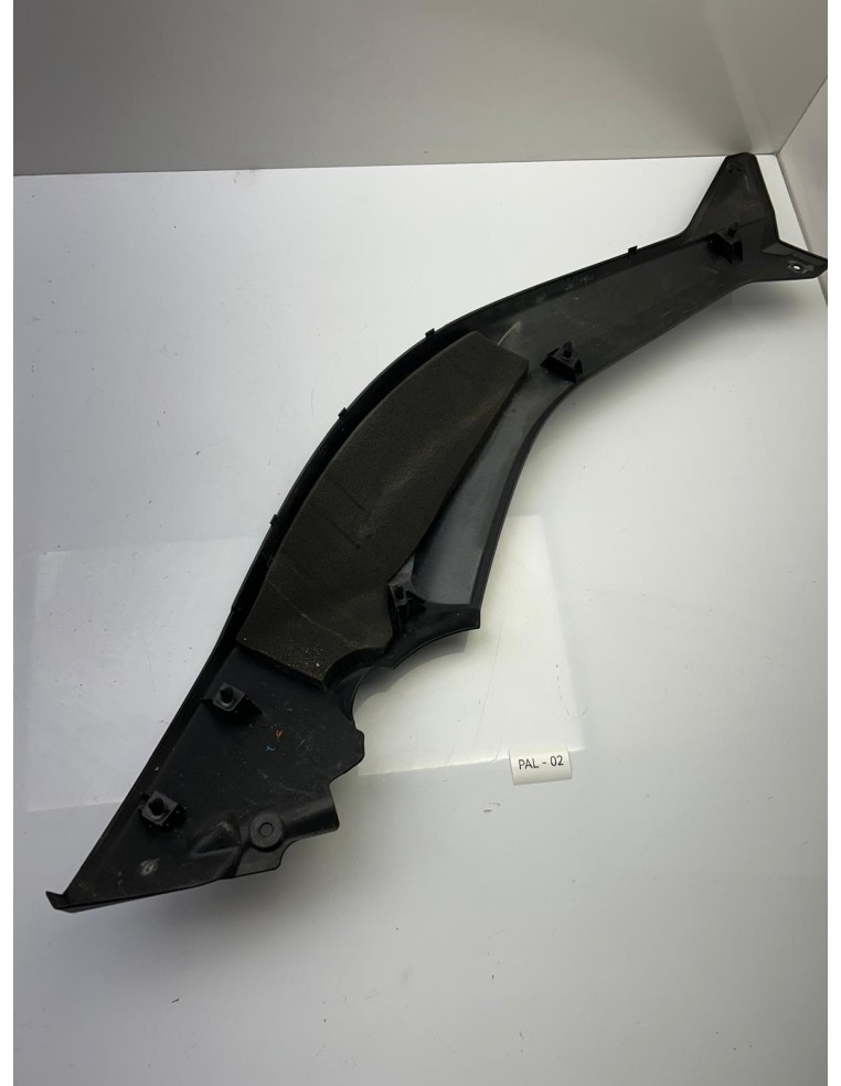Cache latéral gauche YAMAHA 530 TMAX 2012 - 2014