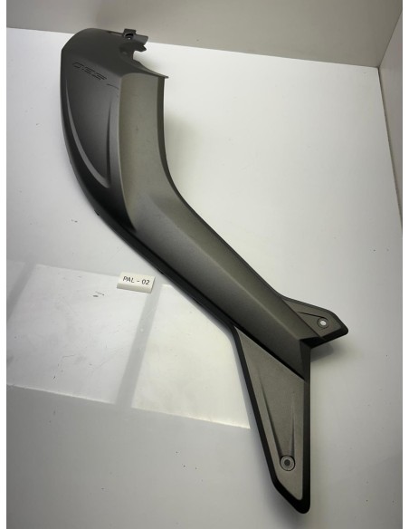 Cache latéral gauche YAMAHA 530 TMAX 2012 - 2014