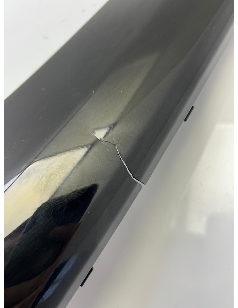 Cache latéral gauche YAMAHA 530 TMAX 2017 - 2019