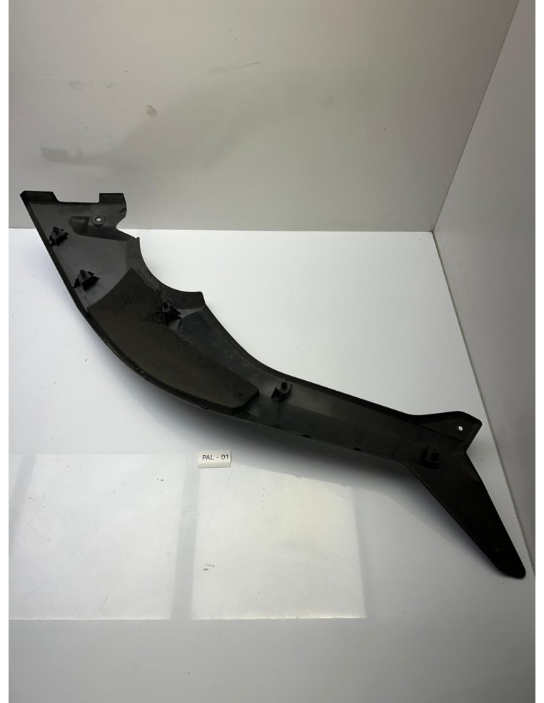 Cache latéral droit YAMAHA 530 TMAX 2012 - 2014