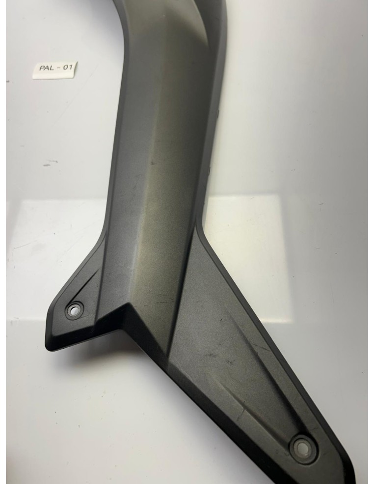 Cache latéral droit YAMAHA 530 TMAX 2012 - 2014