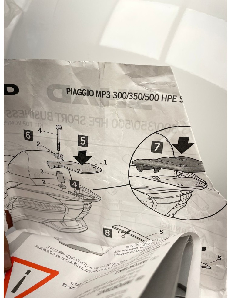 Carénage/couvercle de top case blanc PIAGGIO MP3 2011 / 2018