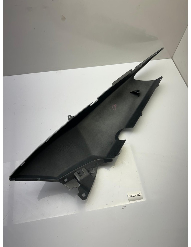 Carénage latéral droit YAMAHA TMAX 500 2008 - 2011