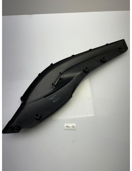 Cache latéral gauche YAMAHA 500 TMAX 2008 - 2011