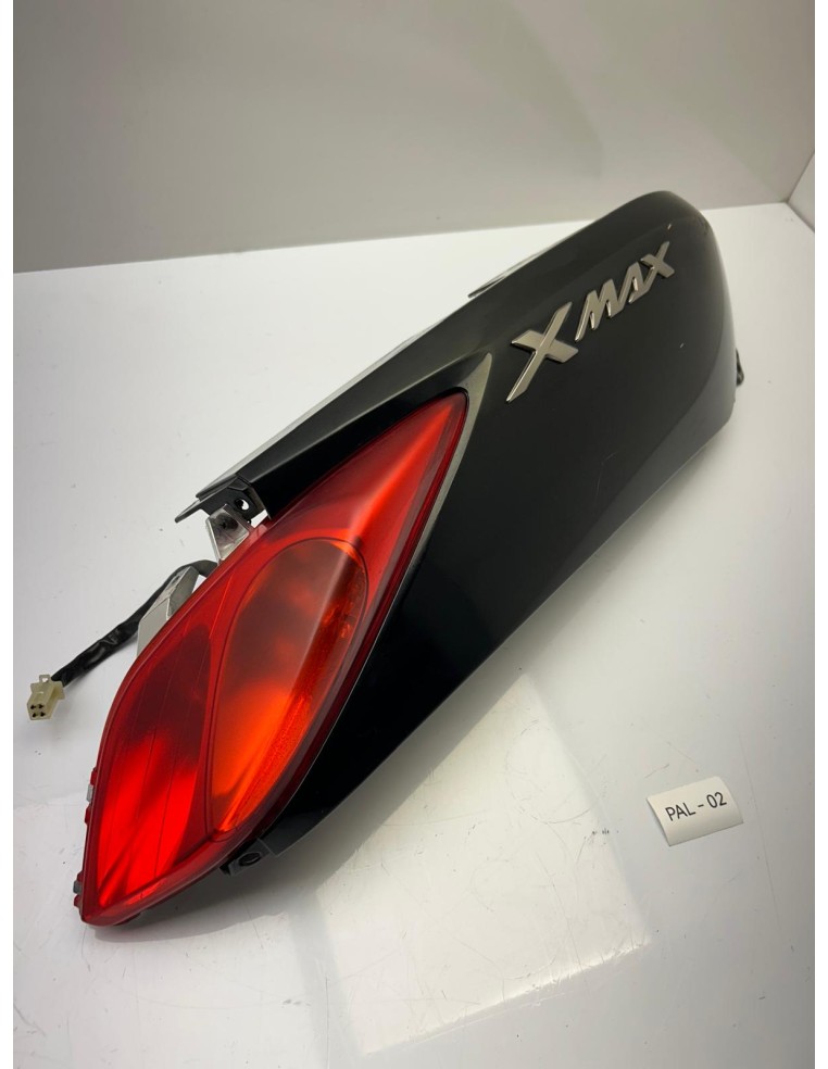 Carénage arrière droit YAMAHA 125 XMAX 2010 - 2013