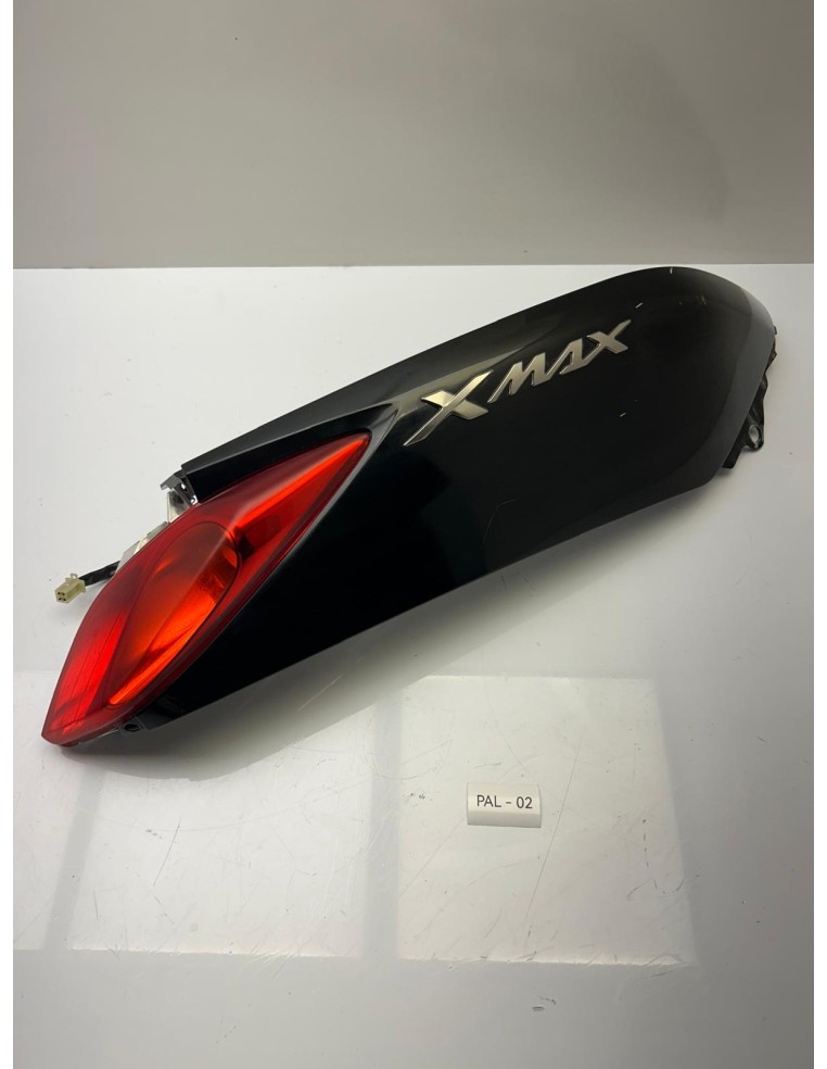Carénage arrière droit YAMAHA 125 XMAX 2010 - 2013