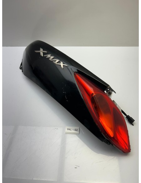 Carénage arrière gauche YAMAHA 125 XMAX 2010 - 2013